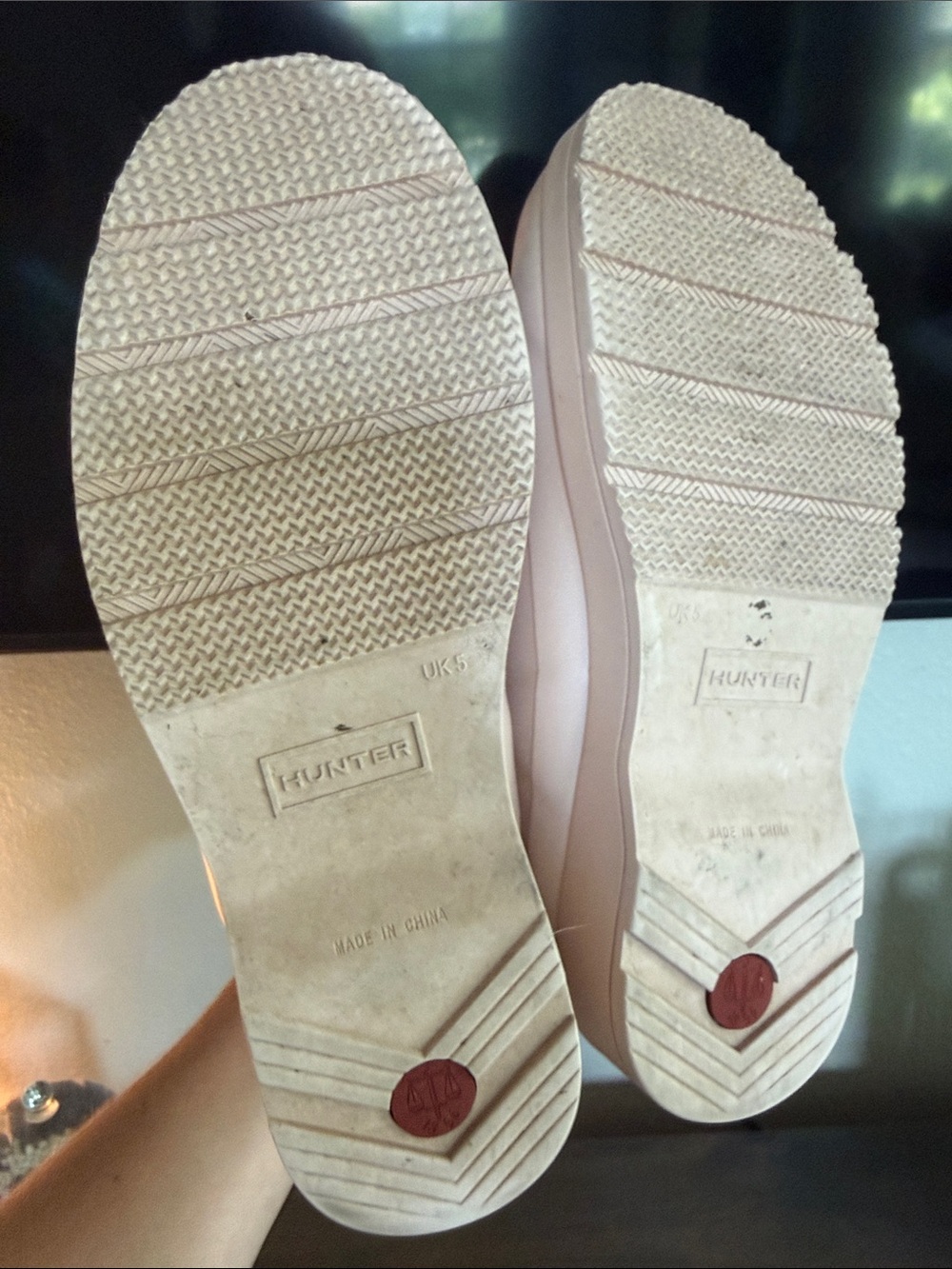 Hunter Short Rain Boots in Pale Pink - Picture 3 of 4